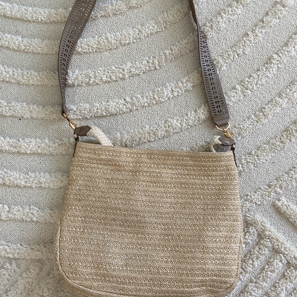Stella & Dot Ellie Hobo Bag - Picture 4 of 9